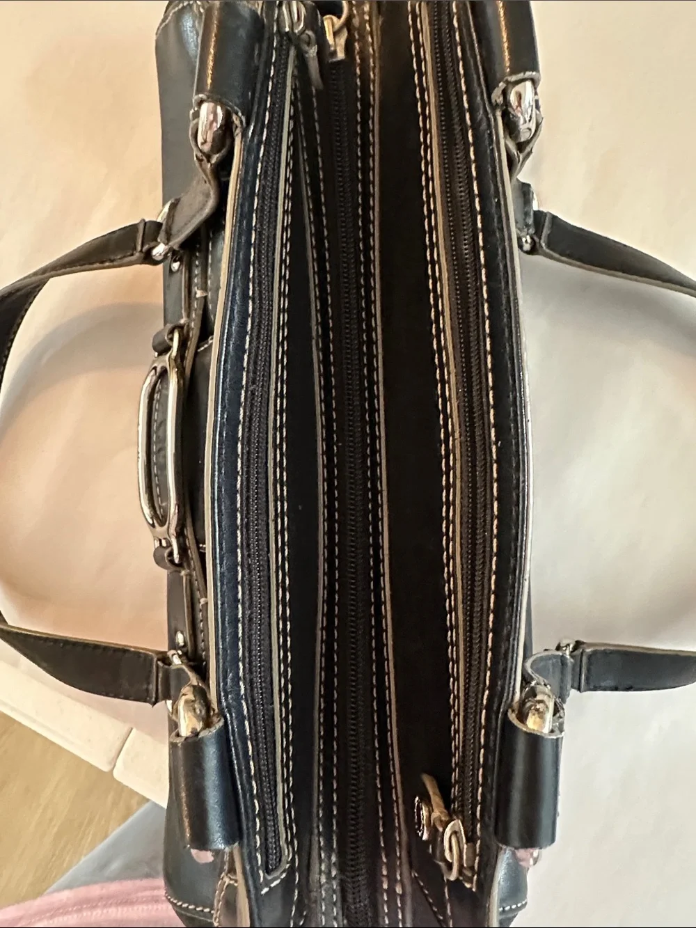 Cole Haan Trinity Black Leather Shoulder Bag Y2K Silver Buckle Hardware Purse - Picture 6 of 10
